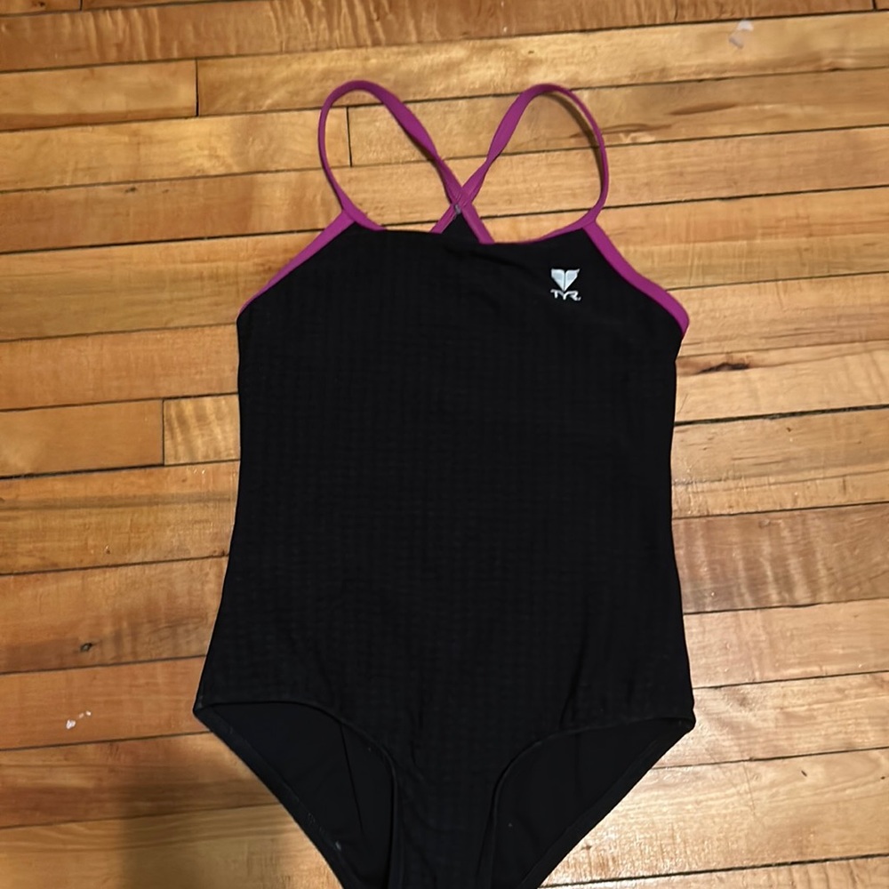 TYR bathing suit